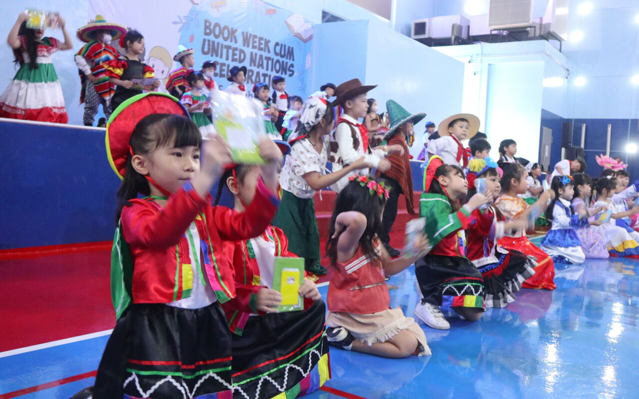 Book Week UN05